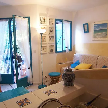St Cyprien D25 Porto-Vecchio (Corsica)